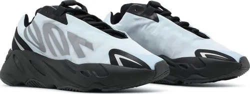 Adidas - Yeezy 700 MNVN - Blutin