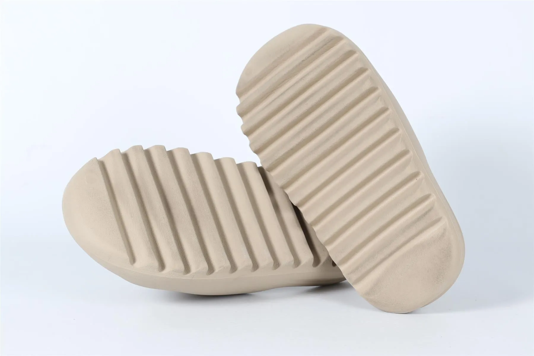 ADIDAS YEEZY BEIGE RUBBER SLIDES US 6 EU 37.5 UK 4.5