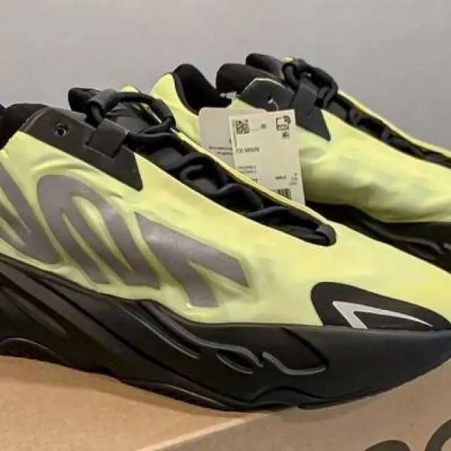 adidas Yeezy Boost 700 MNVN Phosphor