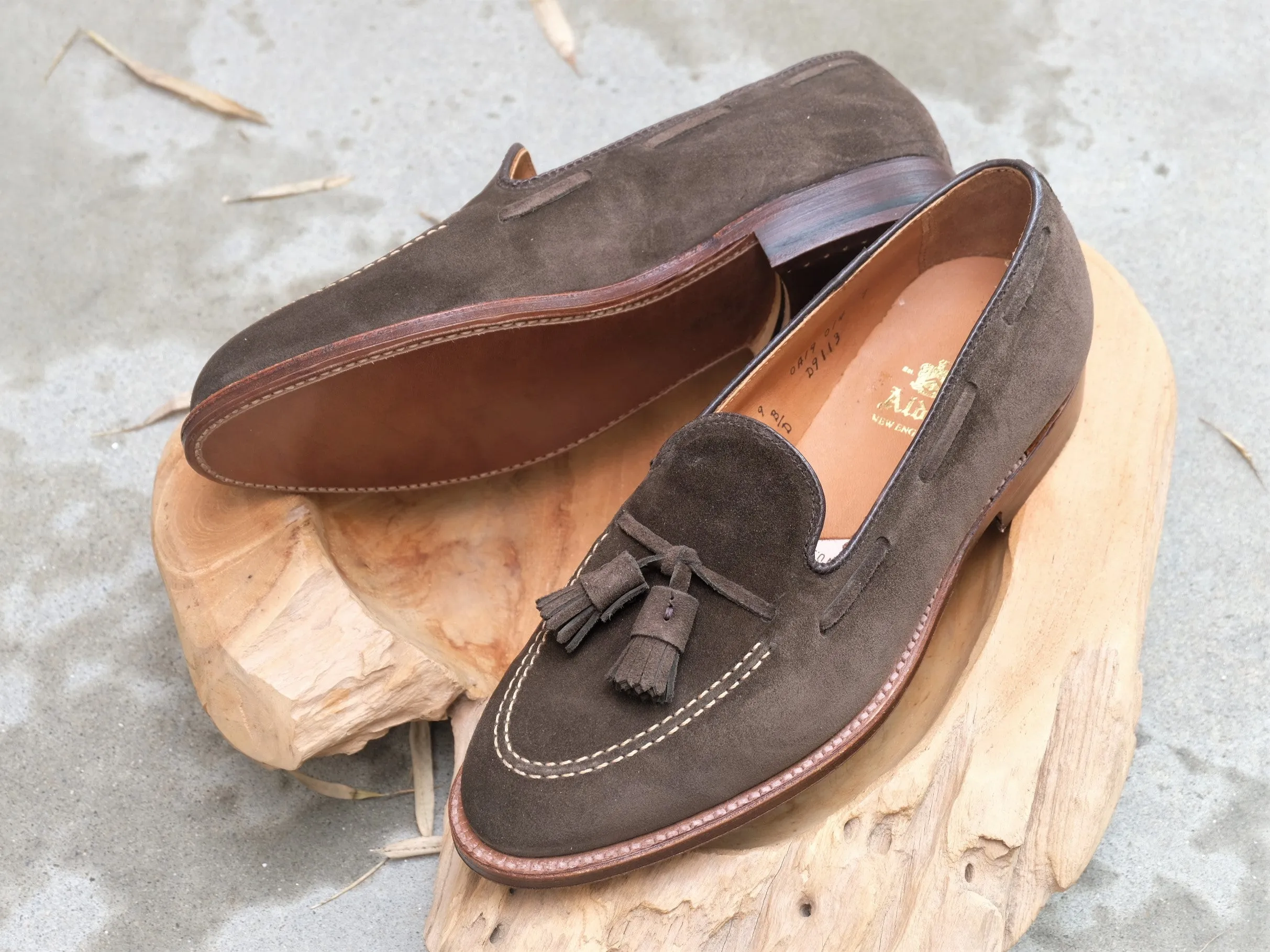 Alden Tassel Loafer in Loden Suede