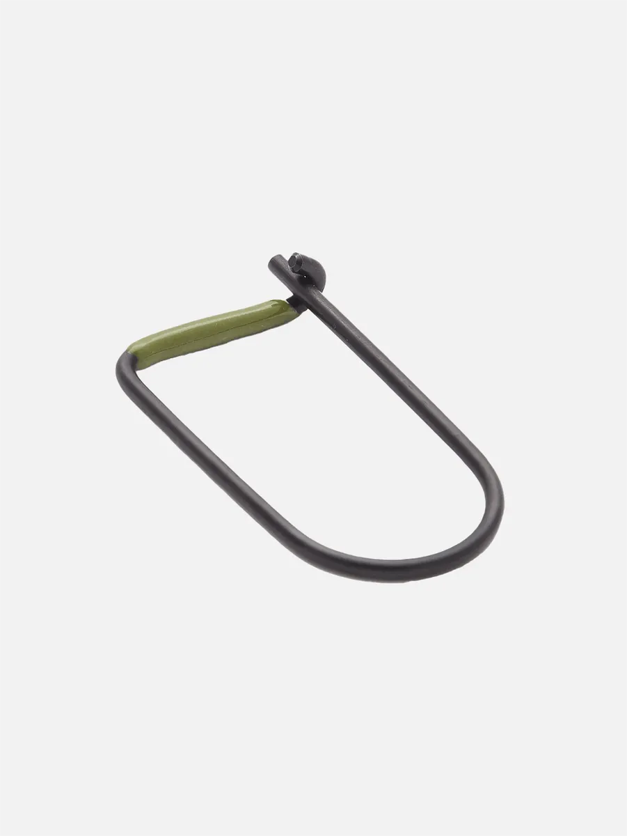 CRAIGHILL Enameled Wilson Keyring Olive Green/ Vapor Black