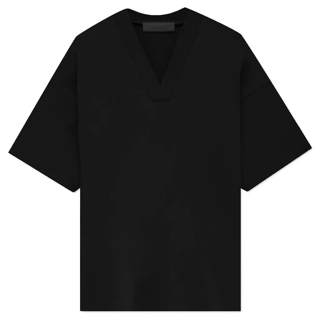 Essentials V-Neck - Jet Black