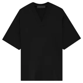 Essentials V-Neck - Jet Black