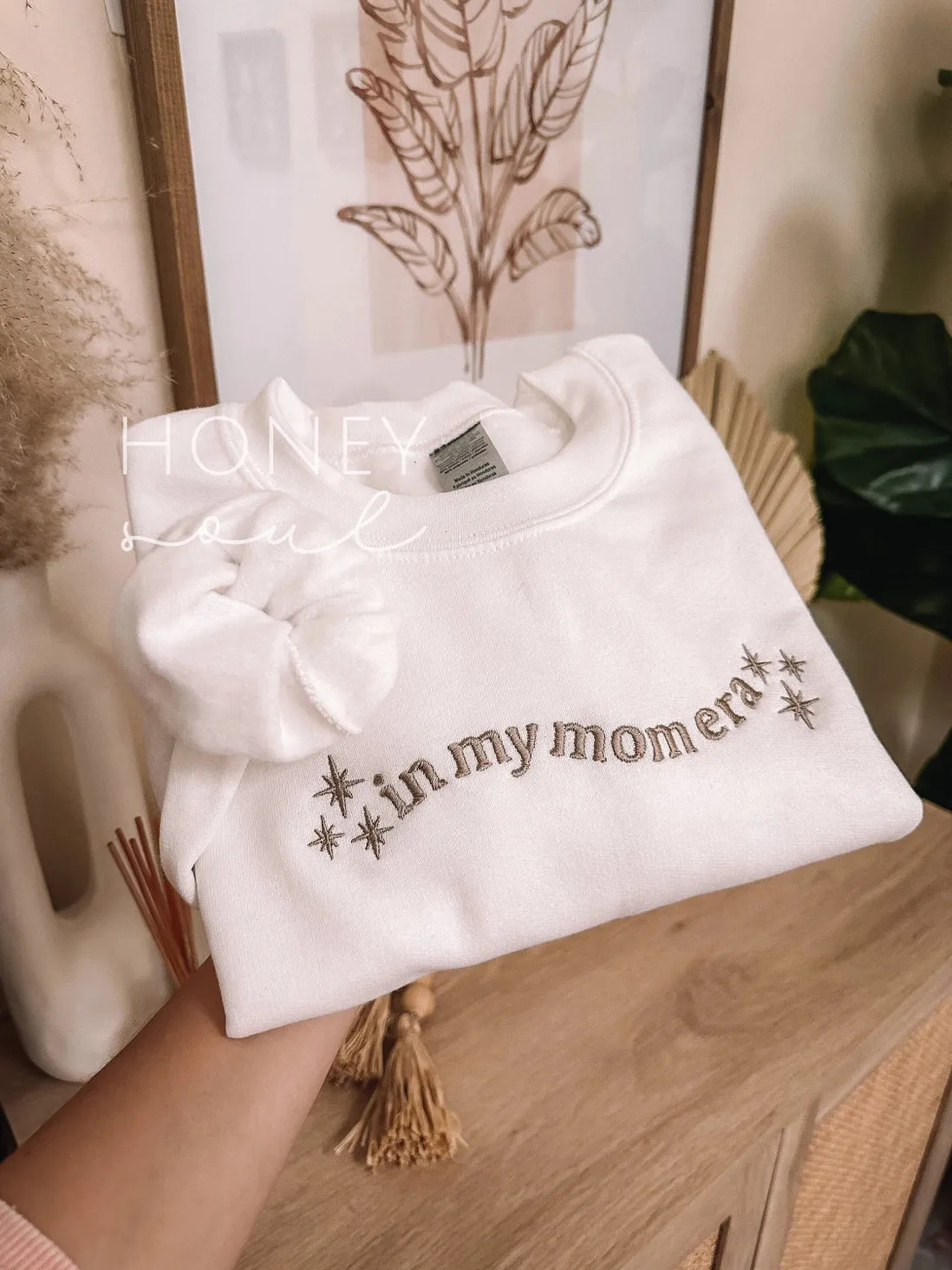 In My Mom Era Embroidered Crewneck | WHITE OR SAND