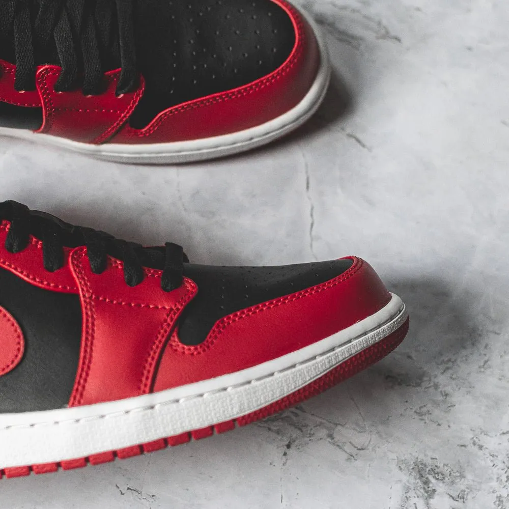 Jordan 1 Low Reverse Bred - Buy now!