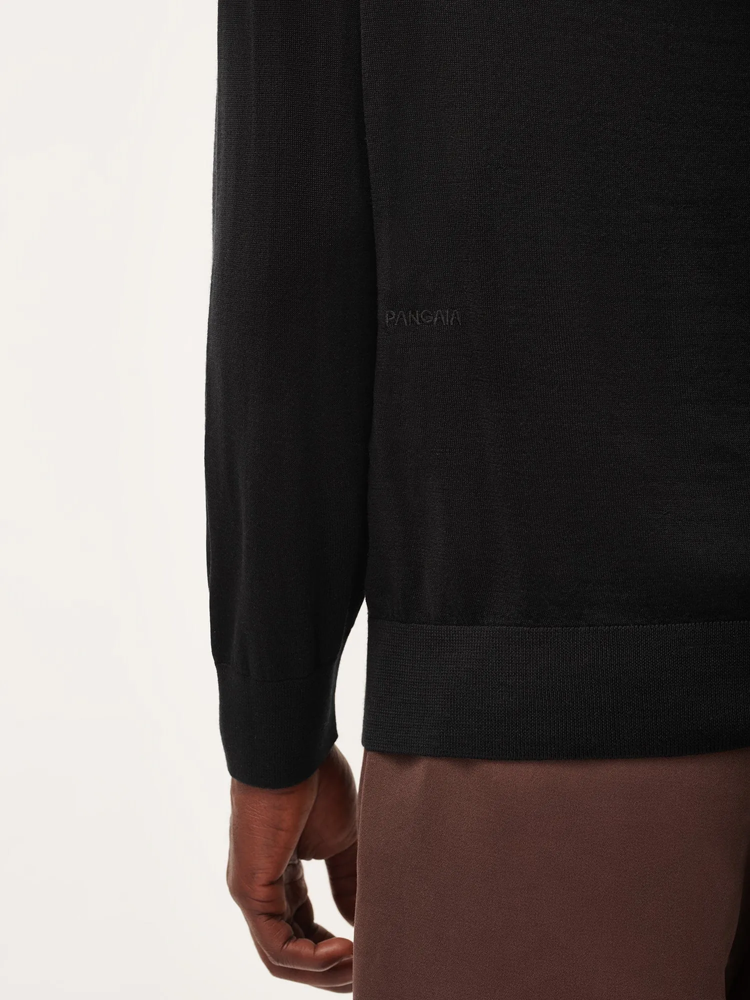 Men's Regenerative Merino Wool Turtleneck Sweater—black