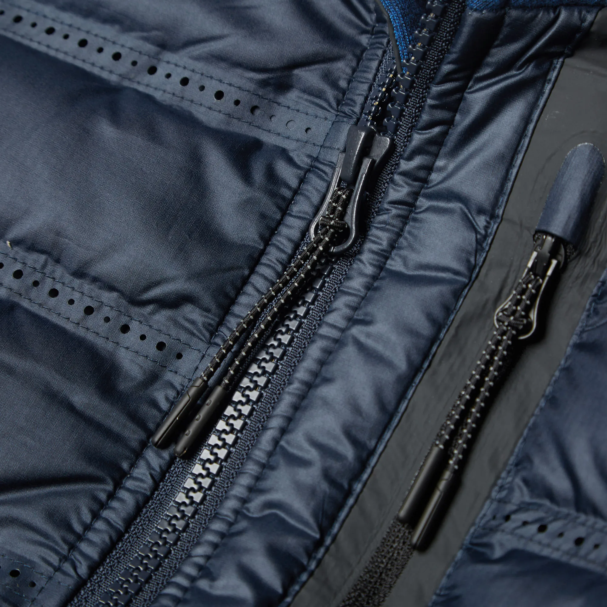 Nike Tech Fleece Aeroloft JacketObsidian & Game Royal