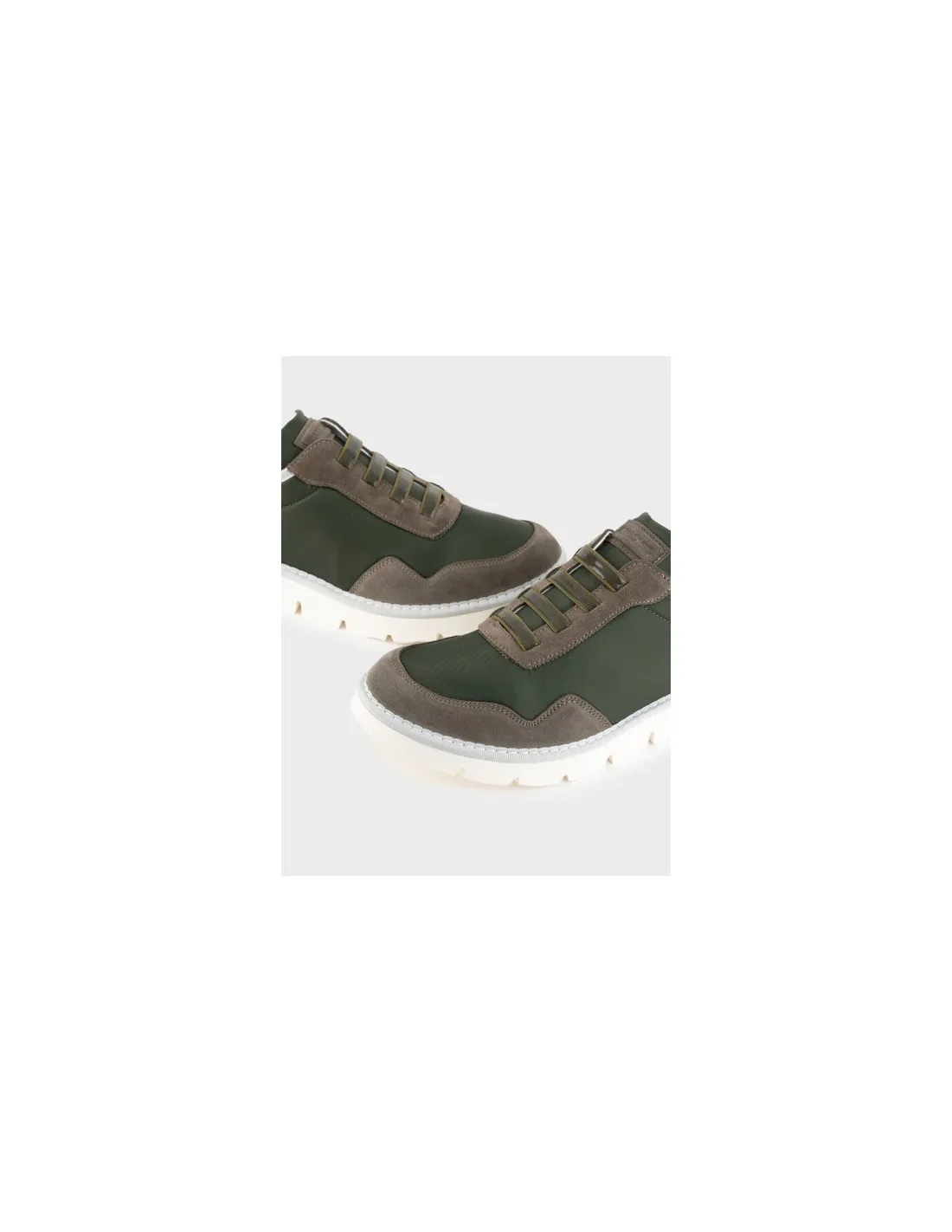 P05 Slip-On Verde Militar