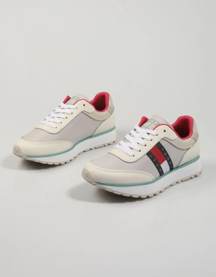  sneakers TOMMY HILFIGER Tommy en White 81424