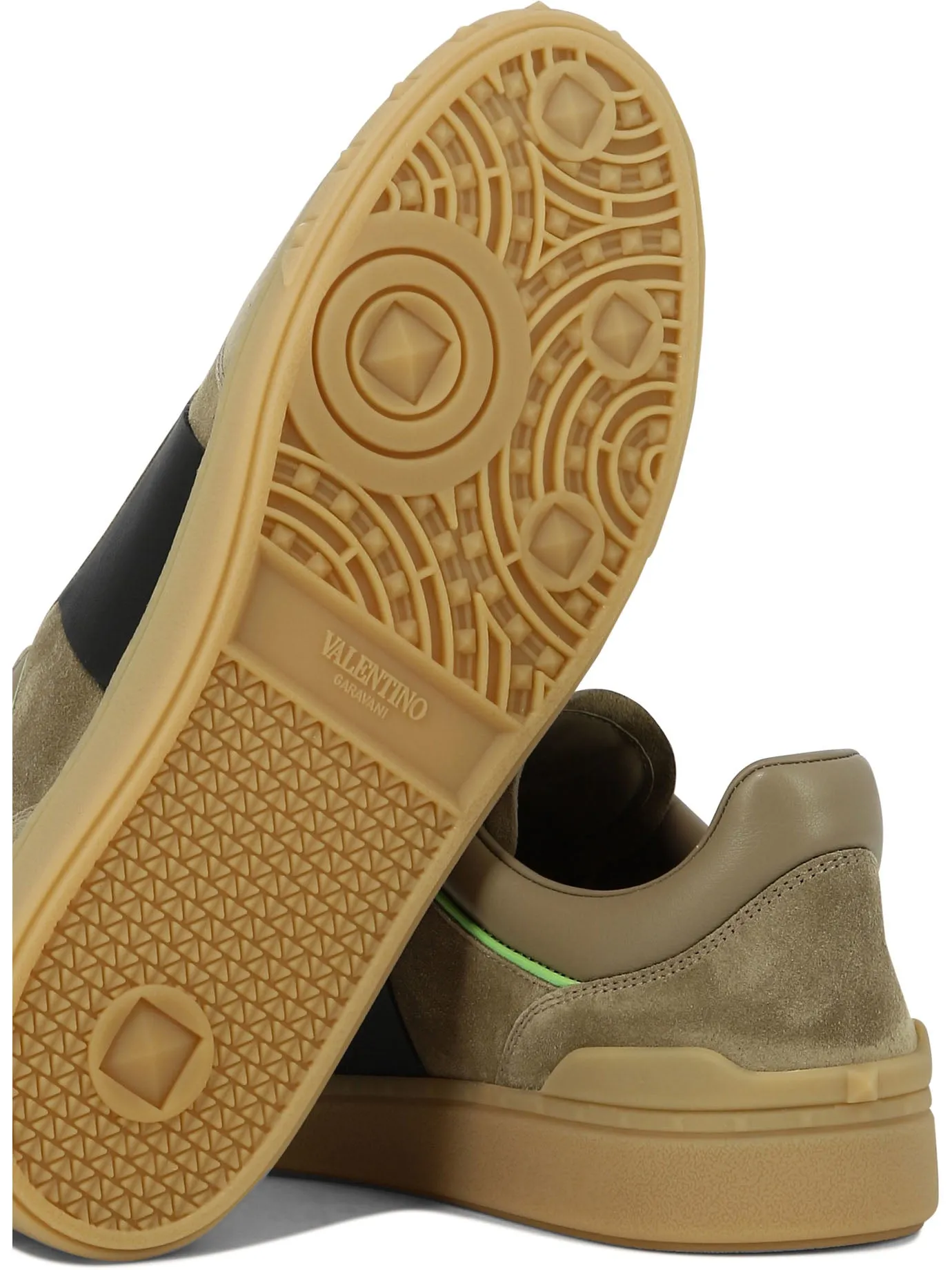 VALENTINO GARAVANI Mens Beige Sneakers with Studded Rubber Sole and Valentino Logo Detail