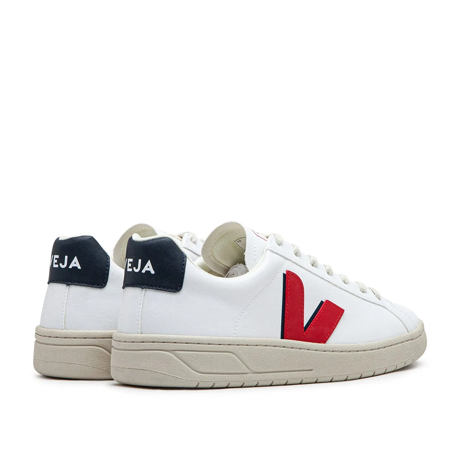 Veja URCA CWL (White / Red)