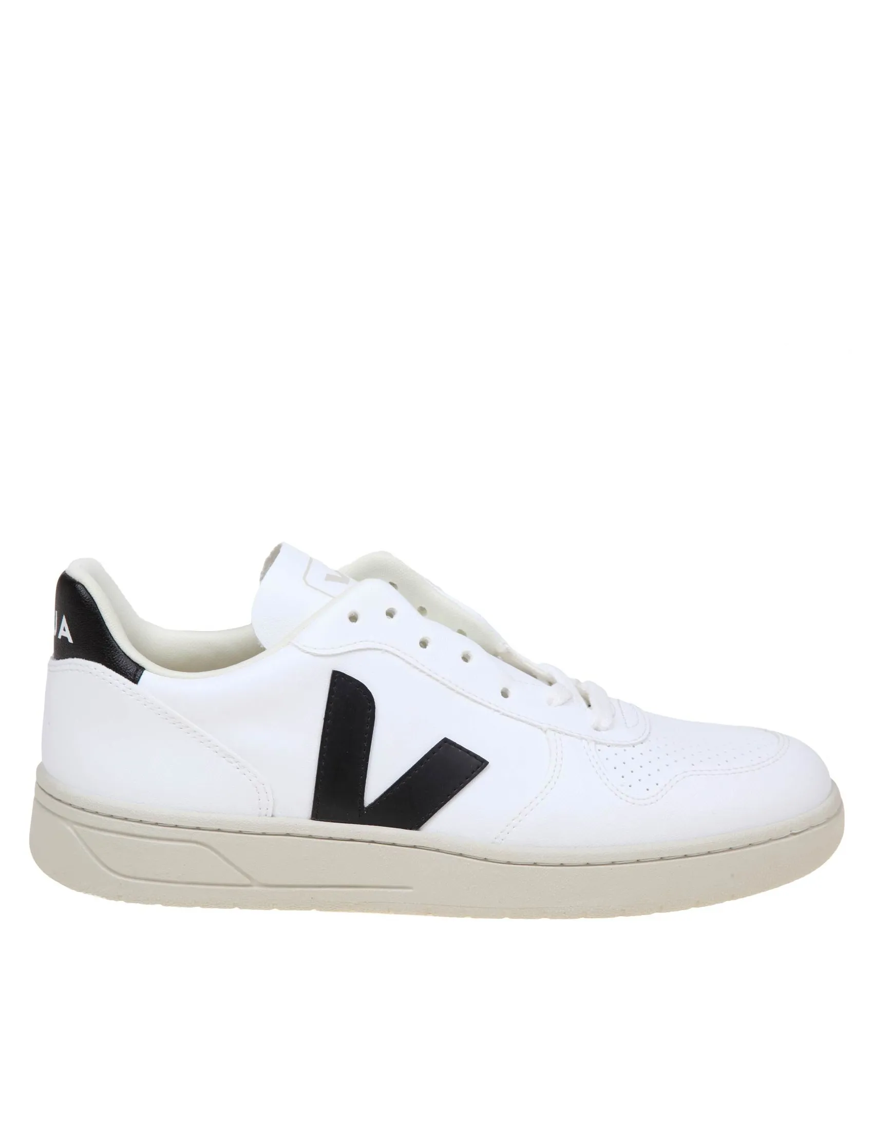 VEJA V 90 SNEAKERS IN BLACK AND WHITE LEATHER