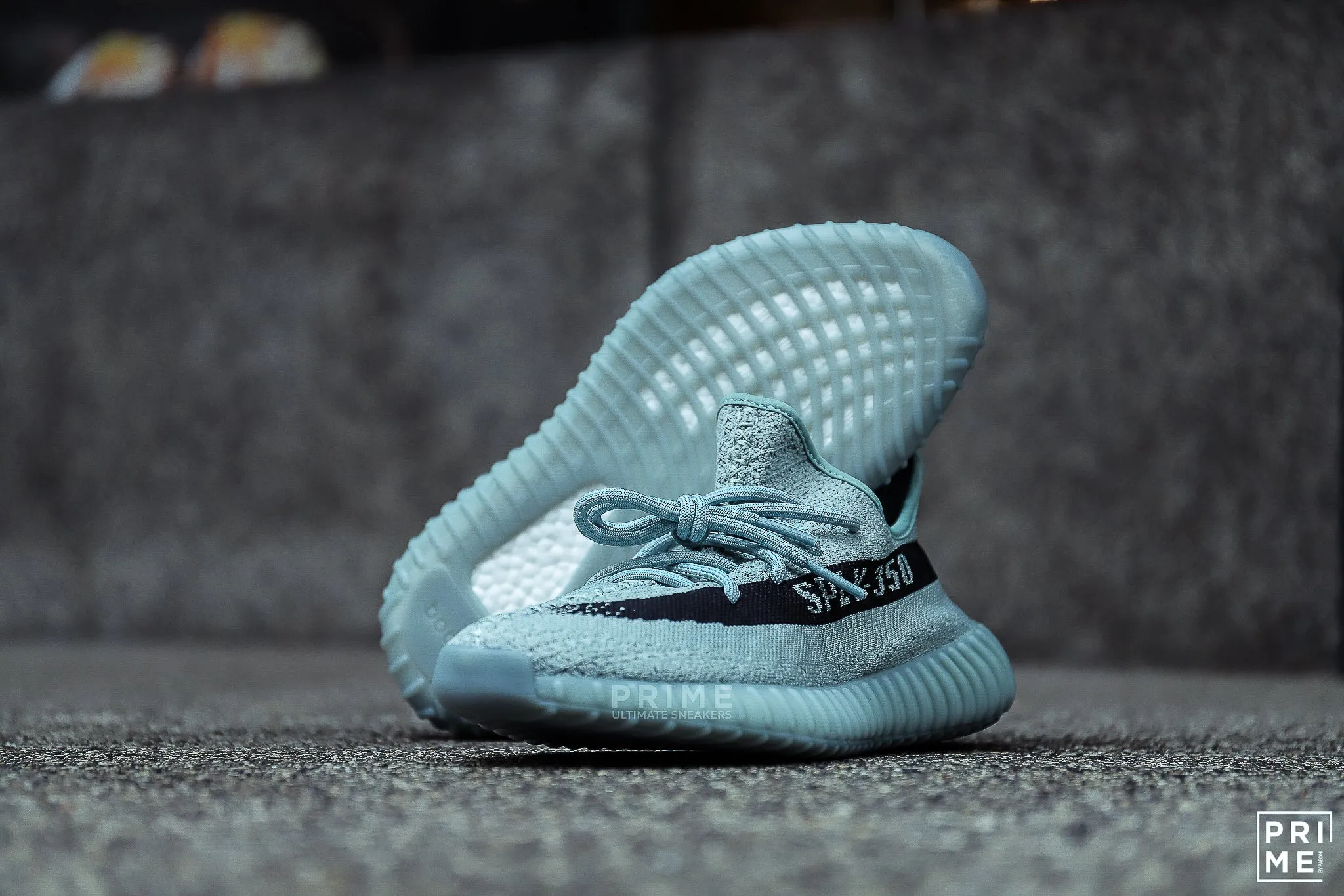 Yeezy 350 V2   SALT  (HQ2060)