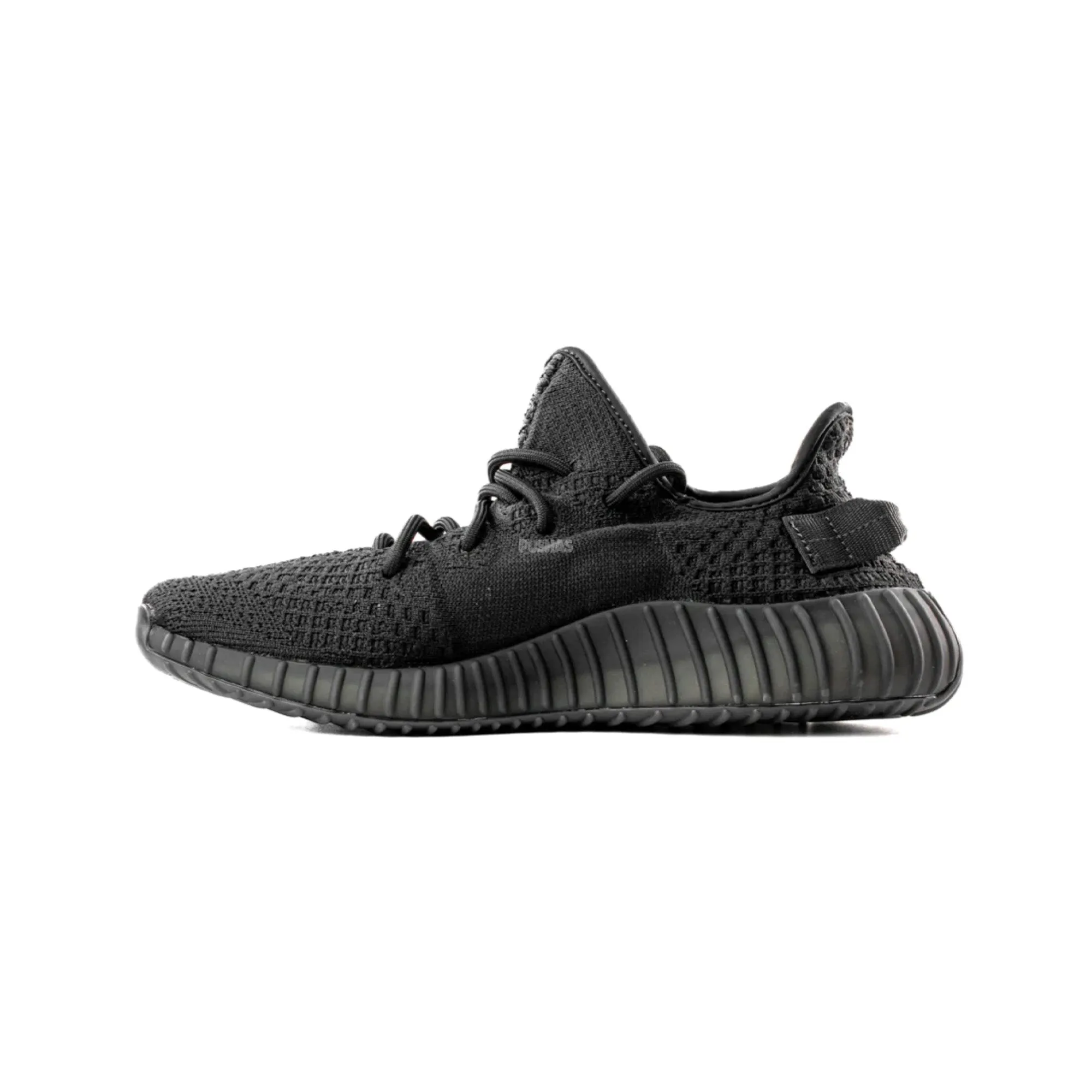 Yeezy Boost 350 V2 Onyx release in 2022