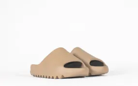 Yeezy Slide 'Earth Brown' - Buy Now